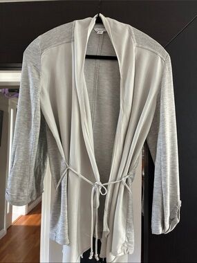 Calvin Klein  Light Gray Open-Front Tie Waist Cardigan top, SZ: S